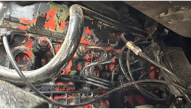 Billenőplatós teherautó Mercedes-Benz SK 814 (MANUAL PUMP / POMPE MANUELLE / LAMES): 17 kép. Billenőplatós teherautó Mercedes-Benz SK 814 (MANUAL PUMP / POMPE MANUELLE / LAMES): 17 kép.