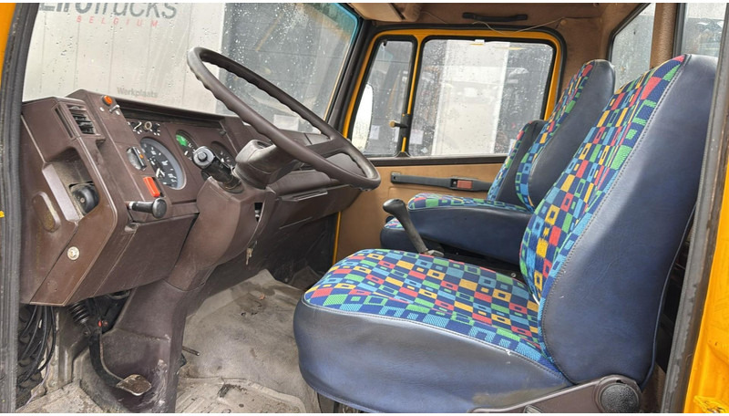 Billenőplatós teherautó Mercedes-Benz SK 814 (MANUAL PUMP / POMPE MANUELLE / LAMES): 12 kép. Billenőplatós teherautó Mercedes-Benz SK 814 (MANUAL PUMP / POMPE MANUELLE / LAMES): 12 kép.