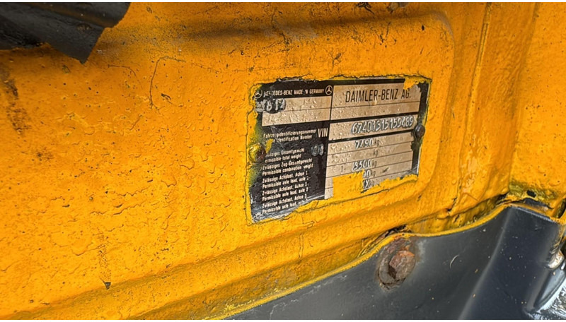 Billenőplatós teherautó Mercedes-Benz SK 814 (MANUAL PUMP / POMPE MANUELLE / LAMES): 16 kép. Billenőplatós teherautó Mercedes-Benz SK 814 (MANUAL PUMP / POMPE MANUELLE / LAMES): 16 kép.