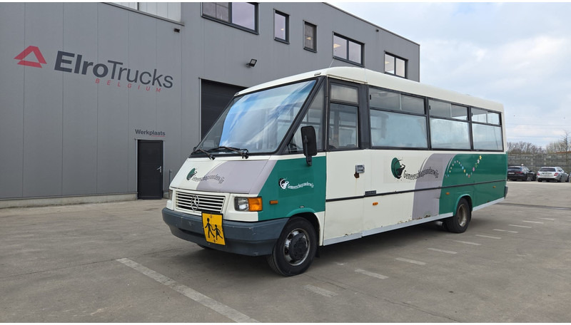Mercedes-Benz Vario 614 (BELGIAN BUS / 34 SEATS / MANUAL PUMP / LAMES / STEEL SUSP.) - Városi busz: 1 kép. Mercedes-Benz Vario 614 (BELGIAN BUS / 34 SEATS / MANUAL PUMP / LAMES / STEEL SUSP.) - Városi busz: 1 kép.