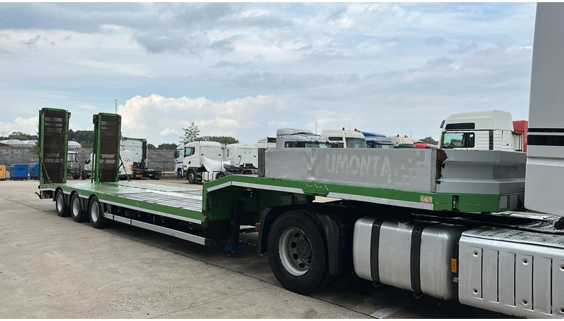 Nooteboom OSDB-45 VV (48 + 60 TONS /BE TRAILER / NALOOPAS / FOLLOW AXLE / NEW HYDRO PUMP / 4M HYDRAULIC RAMPS) - Félpótkocsi mélybölcsős: 2 kép. Nooteboom OSDB-45 VV (48 + 60 TONS /BE TRAILER / NALOOPAS / FOLLOW AXLE / NEW HYDRO PUMP / 4M HYDRAULIC RAMPS) - Félpótkocsi mélybölcsős: 2 kép.