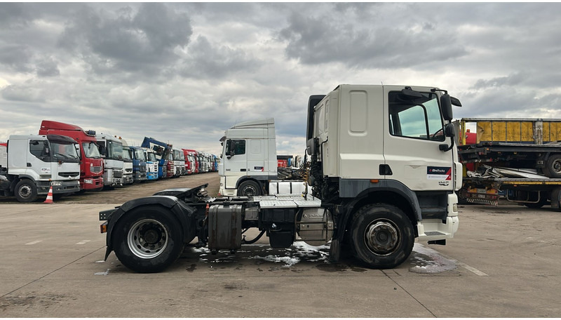 DAF 85 CF 410 (EURO 5 / LOW CABIN / VERY GOOD CONDITION / TRES PROPRE) - Nyergesvontató: 4 kép. DAF 85 CF 410 (EURO 5 / LOW CABIN / VERY GOOD CONDITION / TRES PROPRE) - Nyergesvontató: 4 kép.