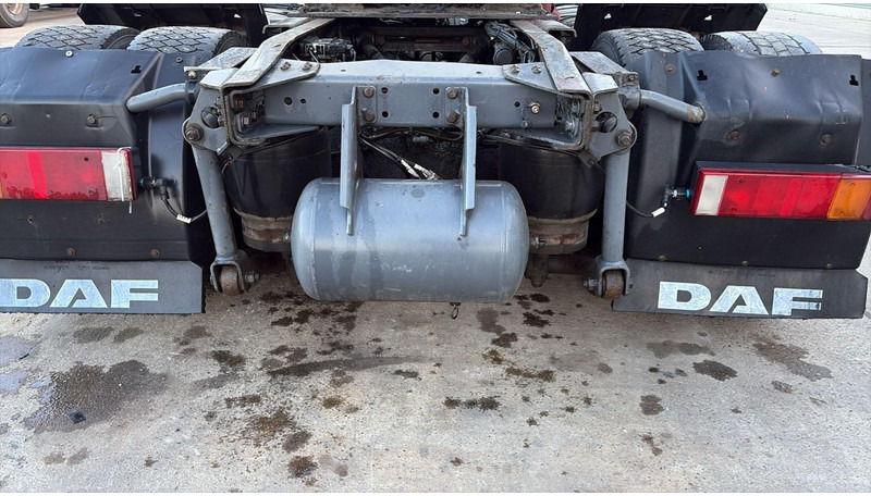 Nyergesvontató DAF XF 105.460 (BOITE MANUELLE / MANUAL GEARBOX): 17 kép.