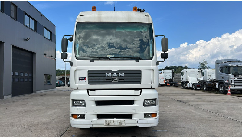 MAN TGA 18.410 (MANUAL PUMP / POMPE MANUELLE / MANUAL GEARBOX / BOITE MANUELLE) - Nyergesvontató: 4 kép. MAN TGA 18.410 (MANUAL PUMP / POMPE MANUELLE / MANUAL GEARBOX / BOITE MANUELLE) - Nyergesvontató: 4 kép.