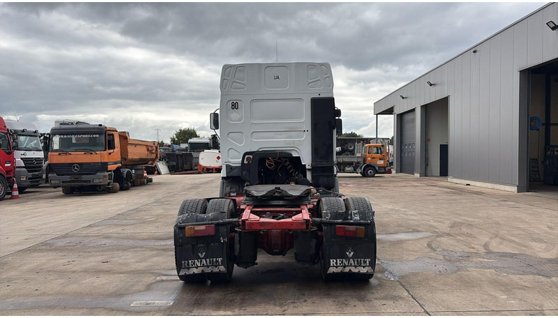 Renault Premium 400 (POMPE MANUELLE / MANUAL PUMP / GRAND PONT / BIG AXLE) - Nyergesvontató: 5 kép. Renault Premium 400 (POMPE MANUELLE / MANUAL PUMP / GRAND PONT / BIG AXLE) - Nyergesvontató: 5 kép.