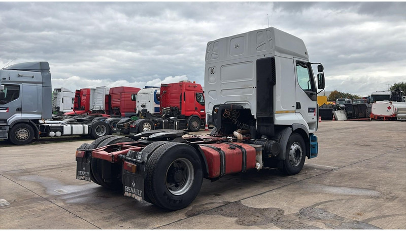 Renault Premium 400 (POMPE MANUELLE / MANUAL PUMP / GRAND PONT / BIG AXLE) - Nyergesvontató: 4 kép. Renault Premium 400 (POMPE MANUELLE / MANUAL PUMP / GRAND PONT / BIG AXLE) - Nyergesvontató: 4 kép.