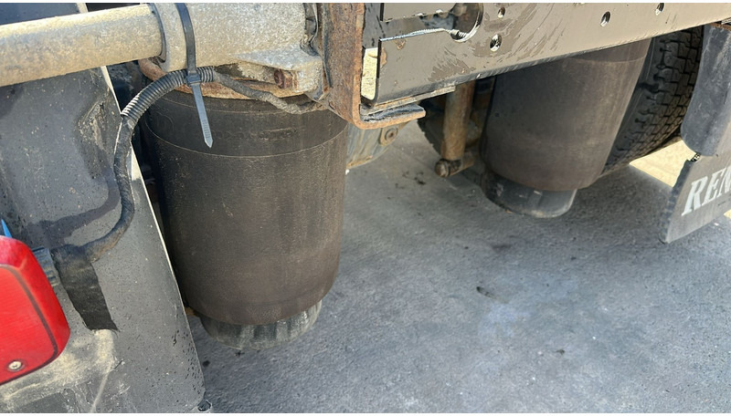 Nyergesvontató Renault Premium 450 DXI (BOITE MANUELLE / MANUAL GEARBOX): 11 kép.