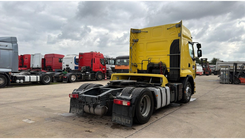 Renault Premium 450 DXI (BOITE MANUELLE / MANUAL GEARBOX) - Nyergesvontató: 4 kép. Renault Premium 450 DXI (BOITE MANUELLE / MANUAL GEARBOX) - Nyergesvontató: 4 kép.