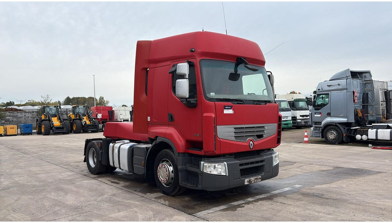 Renault Premium 460 DXI (GOOD CONDITION / BONNE ETAT) - Nyergesvontató: 4 kép. Renault Premium 460 DXI (GOOD CONDITION / BONNE ETAT) - Nyergesvontató: 4 kép.