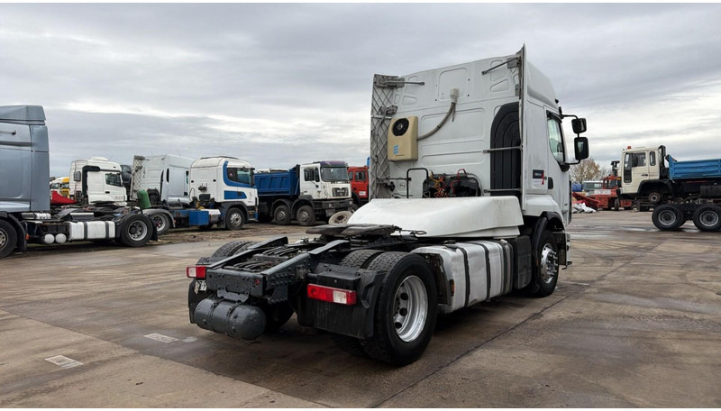 Renault Premium 460 DXI (GOOD CONDITION / BONNE ETAT) - Nyergesvontató: 4 kép. Renault Premium 460 DXI (GOOD CONDITION / BONNE ETAT) - Nyergesvontató: 4 kép.