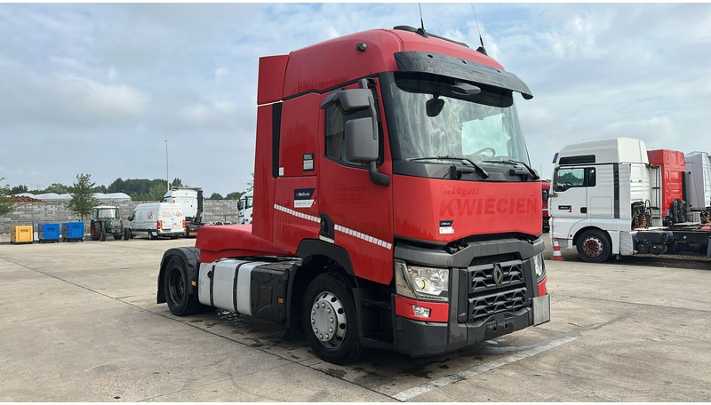 Renault T 460 (EURO 6 / BONNE ETAT / AIRCO / PROPRE) - Nyergesvontató: 2 kép. Renault T 460 (EURO 6 / BONNE ETAT / AIRCO / PROPRE) - Nyergesvontató: 2 kép.