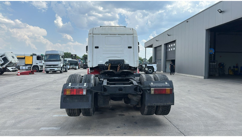 Nyergesvontató Scania 124 - 400 (POMPE MANUELLE / MANUAL PUMP / 6X2 / BOITE MANUELLE / MANUAL GEARBOX): 6 kép.