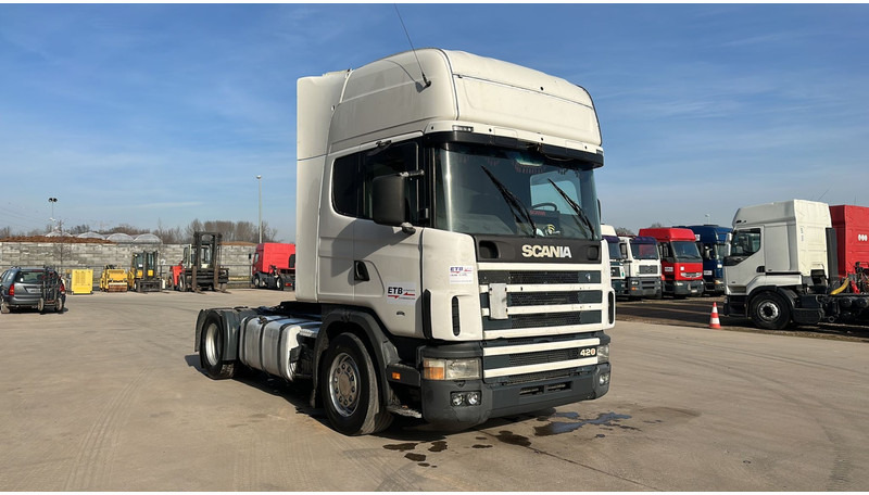 Scania 124-420 Topline (MANUAL GEARBOX / BOITE MANUELLE) - Nyergesvontató: 4 kép. Scania 124-420 Topline (MANUAL GEARBOX / BOITE MANUELLE) - Nyergesvontató: 4 kép.