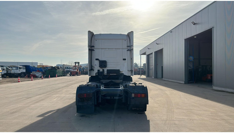 Scania 124-420 Topline (MANUAL GEARBOX / BOITE MANUELLE) - Nyergesvontató: 5 kép. Scania 124-420 Topline (MANUAL GEARBOX / BOITE MANUELLE) - Nyergesvontató: 5 kép.