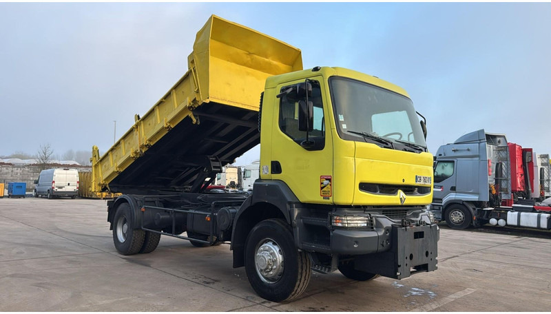 Renault KERAX 340 (4X4 / CAMION FRANCAIS / PARFAIT ETAT / LAMES / BOITE ET POMPE MANUELLE / FRENCH TRUCK) - Billenőplatós teherautó: 2 kép. Renault KERAX 340 (4X4 / CAMION FRANCAIS / PARFAIT ETAT / LAMES / BOITE ET POMPE MANUELLE / FRENCH TRUCK) - Billenőplatós teherautó: 2 kép.