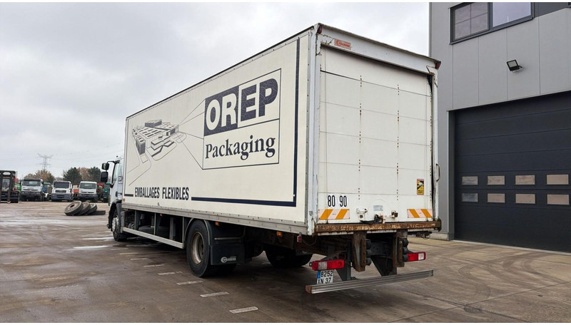 Renault Premium 320 (BOITE MANUELLE / CAMION FRANCAIS / PARFAIT ETAT / MANUAL GEARBOX) - Dobozos felépítményű teherautó: 5 kép. Renault Premium 320 (BOITE MANUELLE / CAMION FRANCAIS / PARFAIT ETAT / MANUAL GEARBOX) - Dobozos felépítményű teherautó: 5 kép.