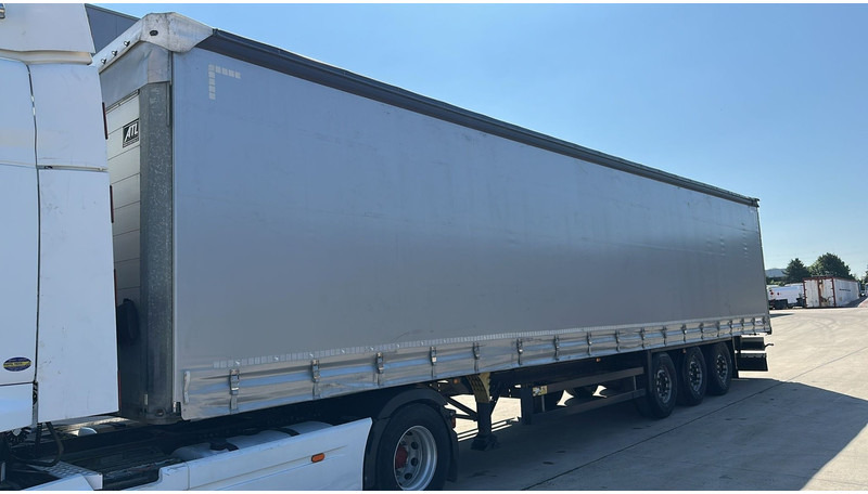 Schmitz Cargobull SCB*S3T (BELGIAN TRAILER / NEW CONDITON / TYRES 80% / NEW BRAKES / GALVANISED) - Ponyvás félpótkocsi: 1 kép. Schmitz Cargobull SCB*S3T (BELGIAN TRAILER / NEW CONDITON / TYRES 80% / NEW BRAKES / GALVANISED) - Ponyvás félpótkocsi: 1 kép.