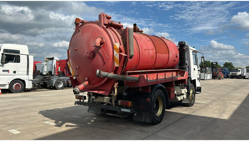 Volvo FL 10 - 280 (12.000L / POMPE MANUELLE / MANUAL PUMP / BOITE MANUELLE / MANUAL GEARBOX) - Szippantós autó: 5 kép. Volvo FL 10 - 280 (12.000L / POMPE MANUELLE / MANUAL PUMP / BOITE MANUELLE / MANUAL GEARBOX) - Szippantós autó: 5 kép.