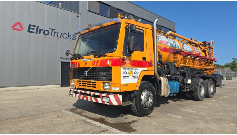 Volvo FL 10 - 320 (10500L + 1500L / 10 TYRES FULL STEEL / HIGH PRESSURE + VACUUM / POMPE MANUELLE / MANUAL PUMP) - Szippantós autó: 1 kép. Volvo FL 10 - 320 (10500L + 1500L / 10 TYRES FULL STEEL / HIGH PRESSURE + VACUUM / POMPE MANUELLE / MANUAL PUMP) - Szippantós autó: 1 kép.