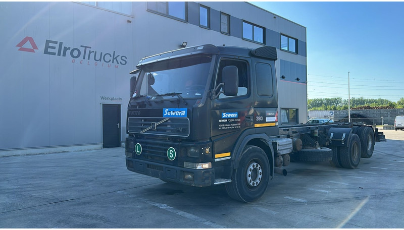 Volvo FM 12 - 380 (FULL STEEL SUSP. / SUSP. LAMES / CHASSIS LONGUE / 10 TYRES / TRES BONNE ETAT) - Alvaz teherautó: 1 kép. Volvo FM 12 - 380 (FULL STEEL SUSP. / SUSP. LAMES / CHASSIS LONGUE / 10 TYRES / TRES BONNE ETAT) - Alvaz teherautó: 1 kép.