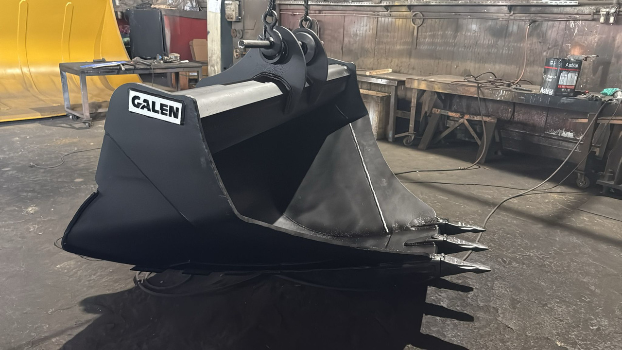 Case CX165 V Ditch Bucket (Trapeze) - Kotró kanál: 1 kép. Case CX165 V Ditch Bucket (Trapeze) - Kotró kanál: 1 kép.