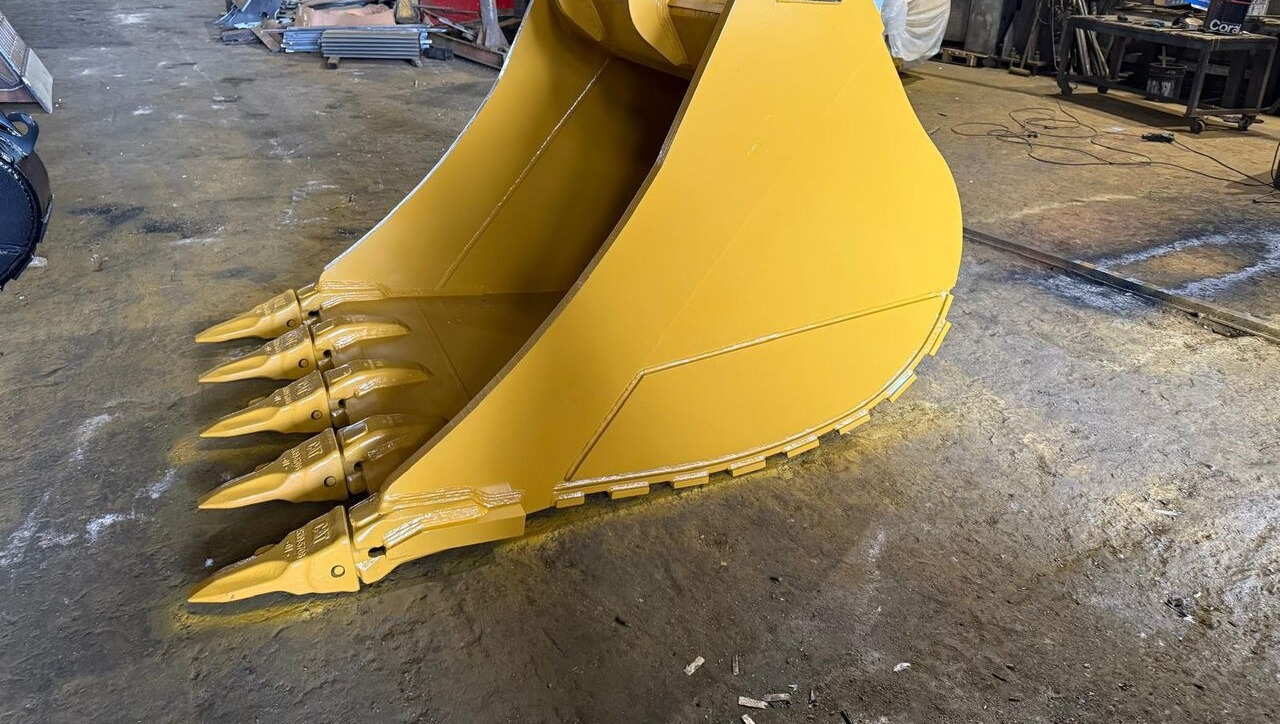Caterpillar 352 General Purpose Bucket - Kotró kanál: 1 kép. Caterpillar 352 General Purpose Bucket - Kotró kanál: 1 kép.