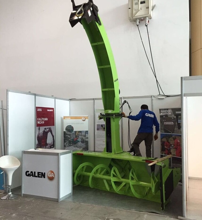 Caterpillar SNOW BLADES - Hóeke: 3 kép. Caterpillar SNOW BLADES - Hóeke: 3 kép.