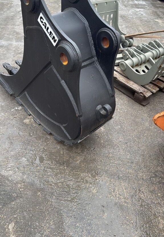 Hidromak HMK140 L400 Bucket - Kotró kanál: 1 kép. Hidromak HMK140 L400 Bucket - Kotró kanál: 1 kép.
