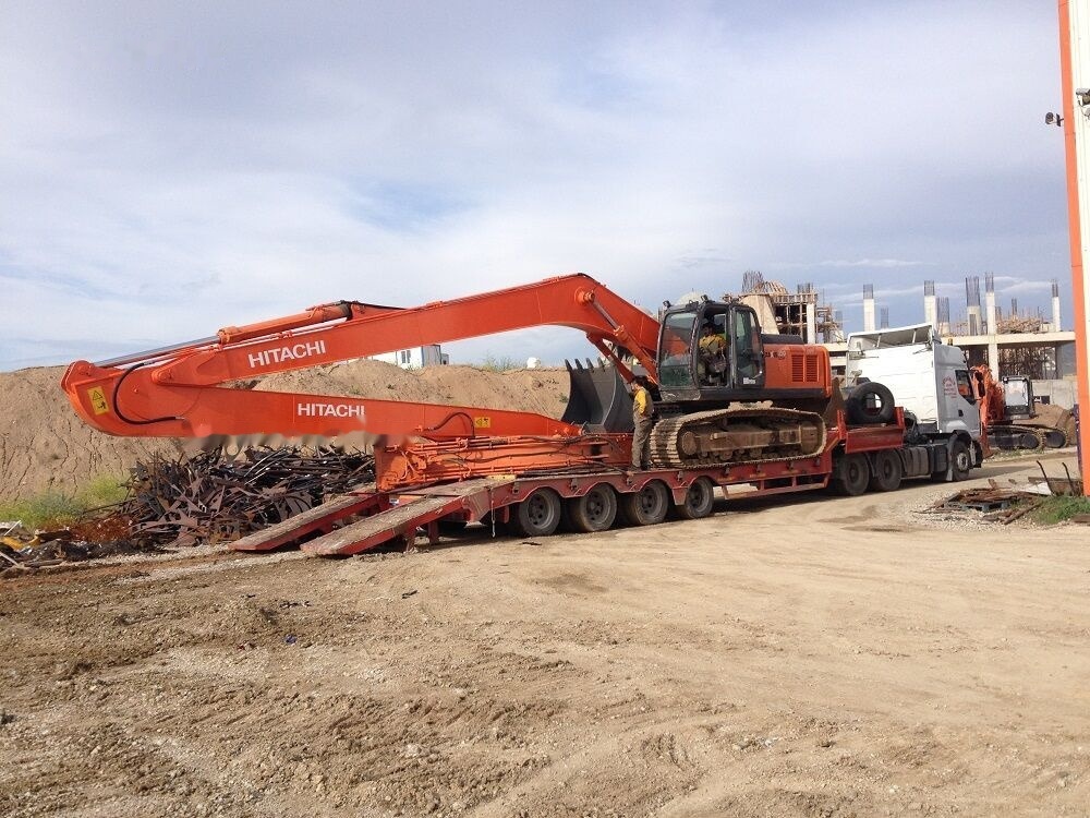 Hitachi ZX870 Long Reach Arm-Boom - Darugém - Kotrógép: 3 kép. Hitachi ZX870 Long Reach Arm-Boom - Darugém - Kotrógép: 3 kép.