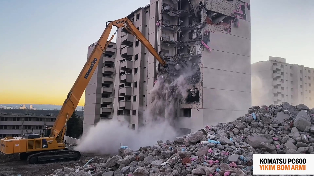 Bontó kotrógép KOMATSU PC450 27meters Demolition Machine: 13 kép.