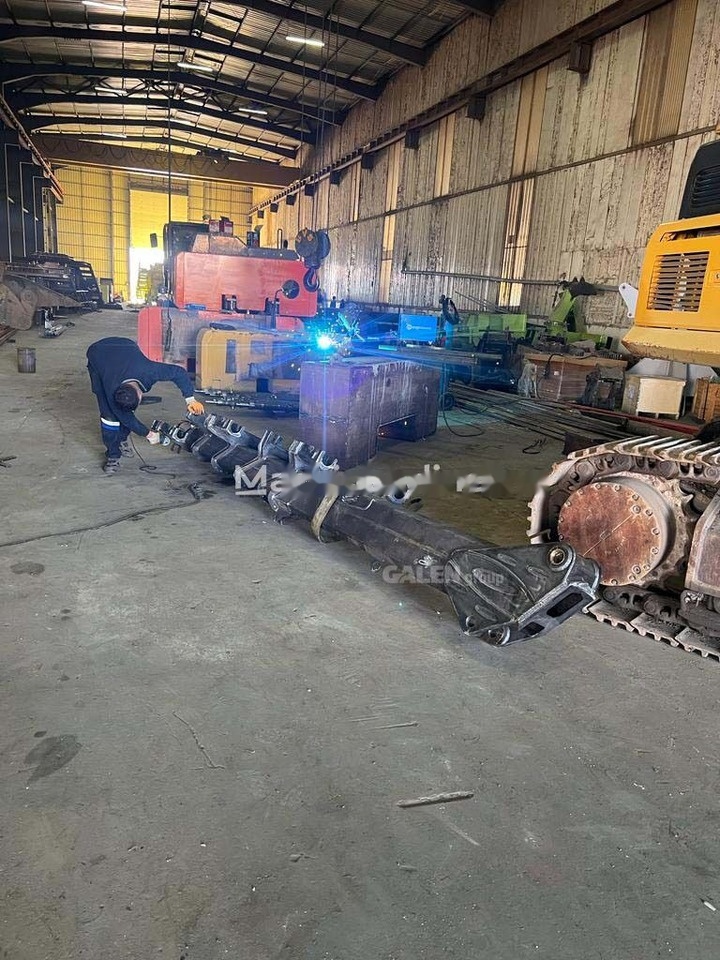 New Knuckle Crane Boom - Daru: 4 kép. New Knuckle Crane Boom - Daru: 4 kép.