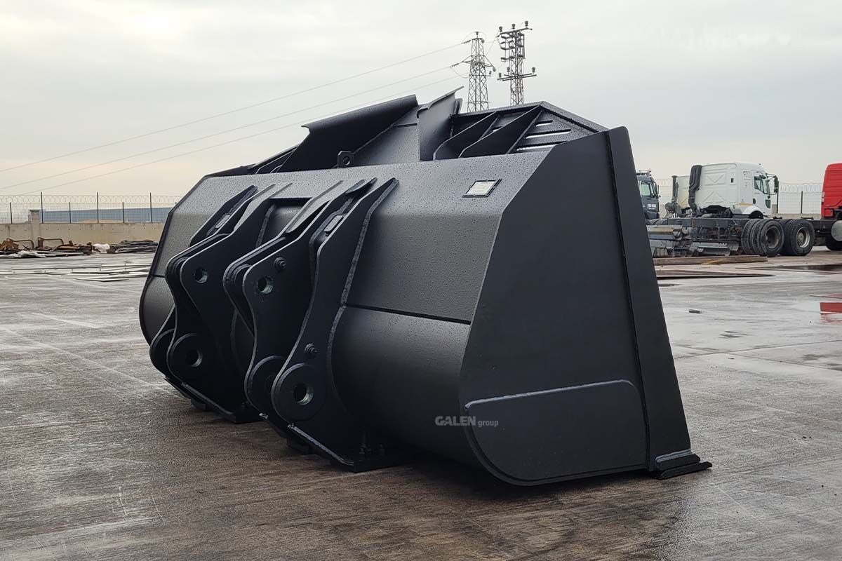 Volvo L180 General Purpose Bucket - Rakodókanál: 4 kép. Volvo L180 General Purpose Bucket - Rakodókanál: 4 kép.