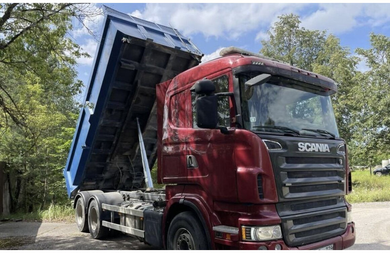 Scania R560 - Billenőplatós teherautó: 5 kép. Scania R560 - Billenőplatós teherautó: 5 kép.