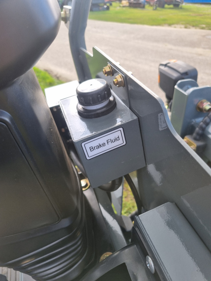 WCM L1150e E-power - Gumikerekes homlokrakodó: 4 kép. WCM L1150e E-power - Gumikerekes homlokrakodó: 4 kép.