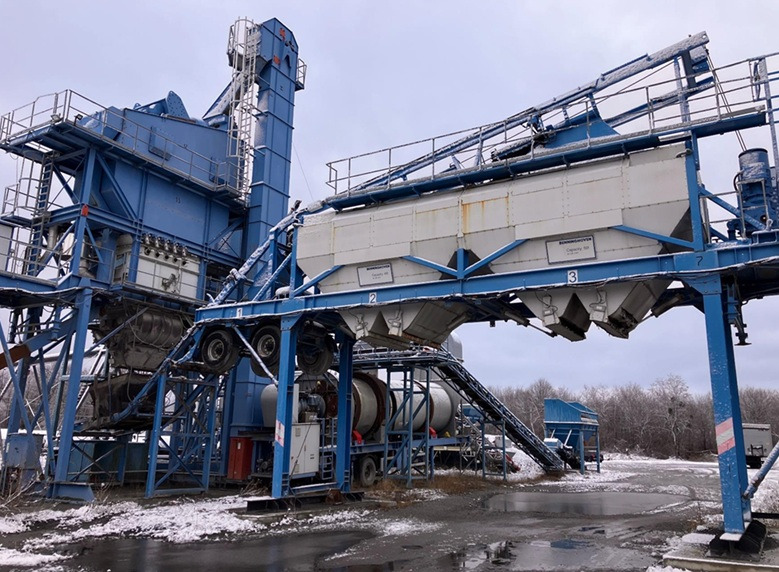 BENNINGHOVEN MBA 3000 - 240 + BA320 - 240 + BA320 - 180 - Aszfalt növény: 2 kép. BENNINGHOVEN MBA 3000 - 240 + BA320 - 240 + BA320 - 180 - Aszfalt növény: 2 kép.
