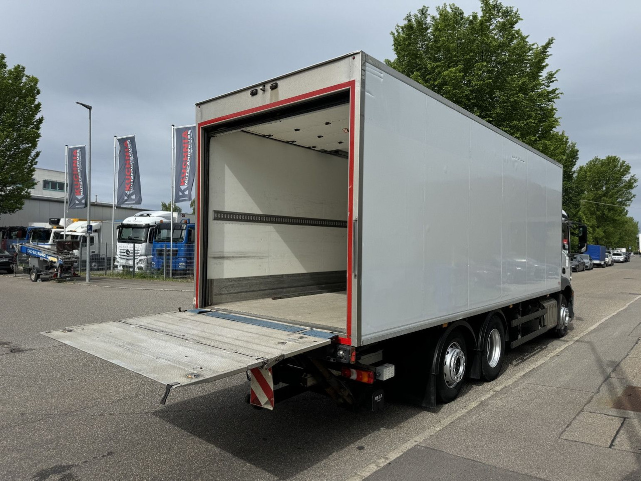 Hűtős teherautó Mercedes-Benz Antos 2533L Kühlkoffer TK T-800R Lenkachse TOP: 11 kép.