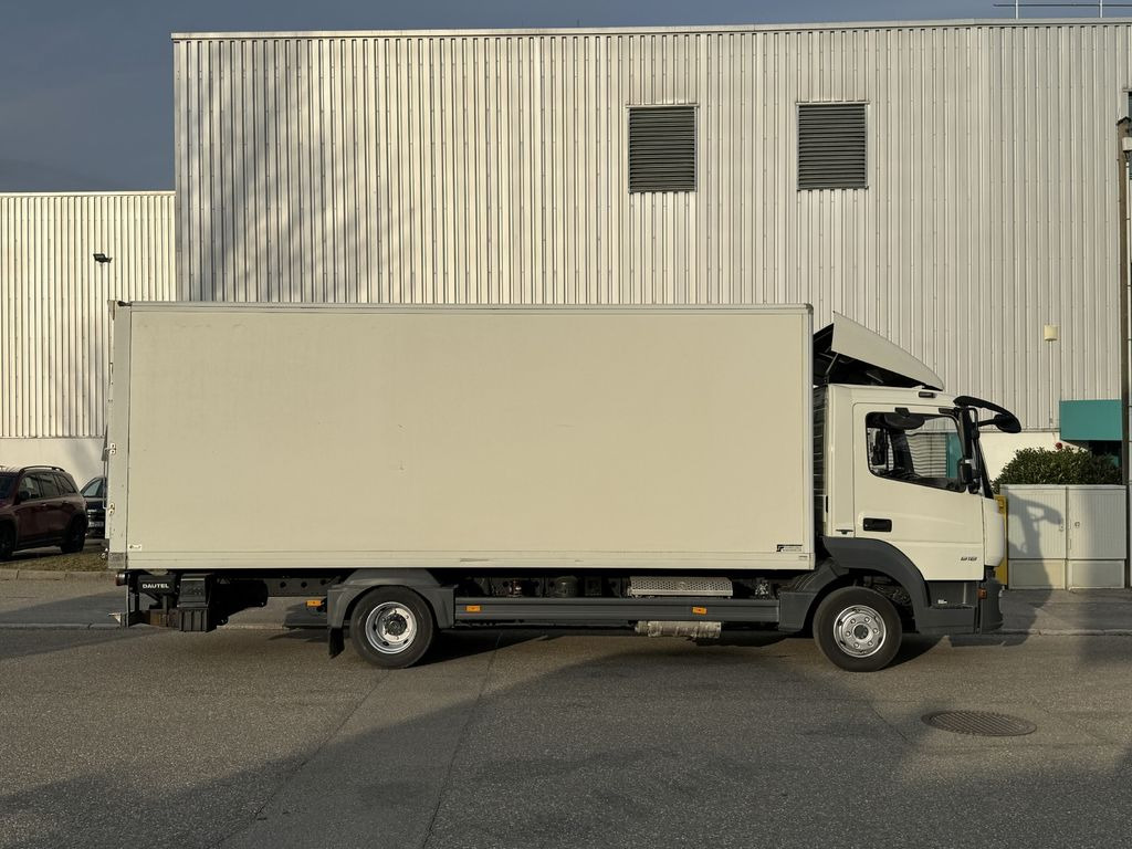 Dobozos kisteherautó Mercedes-Benz Atego 818L Koffer 6,3m LBW Klima Autom. Luftgef.: 8 kép.
