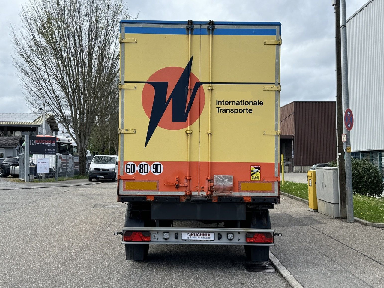Genkopf 14t Alu-Möbelkoffer 7,1m BPW Luft ZS - Pótkocsi dobozos: 4 kép. Genkopf 14t Alu-Möbelkoffer 7,1m BPW Luft ZS - Pótkocsi dobozos: 4 kép.