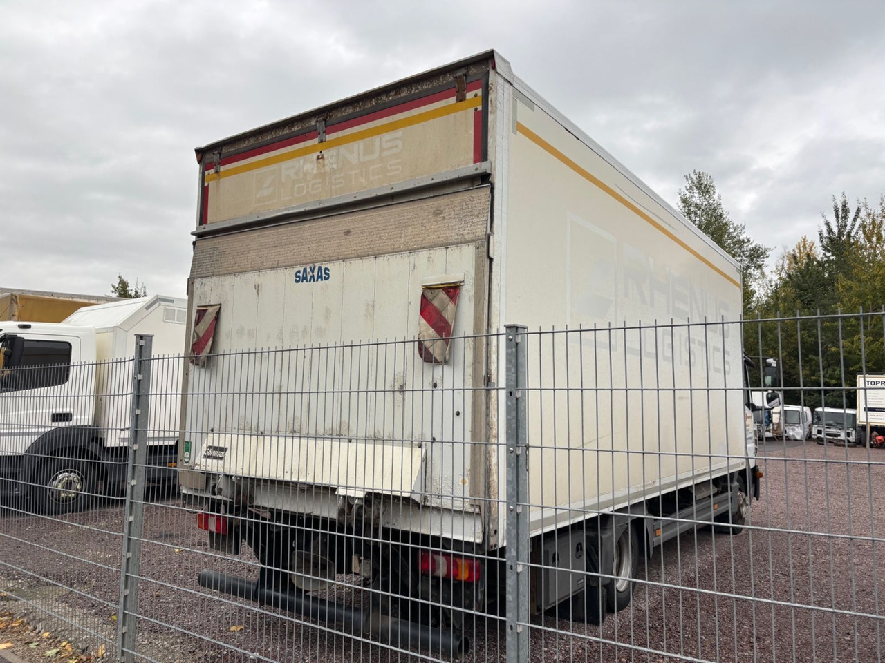 Mercedes-Benz Atego 818L, Euro-6, Klima, LBW - Dobozos felépítményű teherautó: 4 kép. Mercedes-Benz Atego 818L, Euro-6, Klima, LBW - Dobozos felépítményű teherautó: 4 kép.
