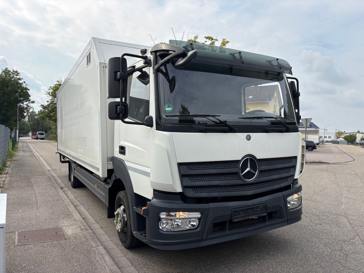 Mercedes-Benz Atego III 1223L, Euro-6, Klima, LBW - Dobozos felépítményű teherautó: 3 kép. Mercedes-Benz Atego III 1223L, Euro-6, Klima, LBW - Dobozos felépítményű teherautó: 3 kép.