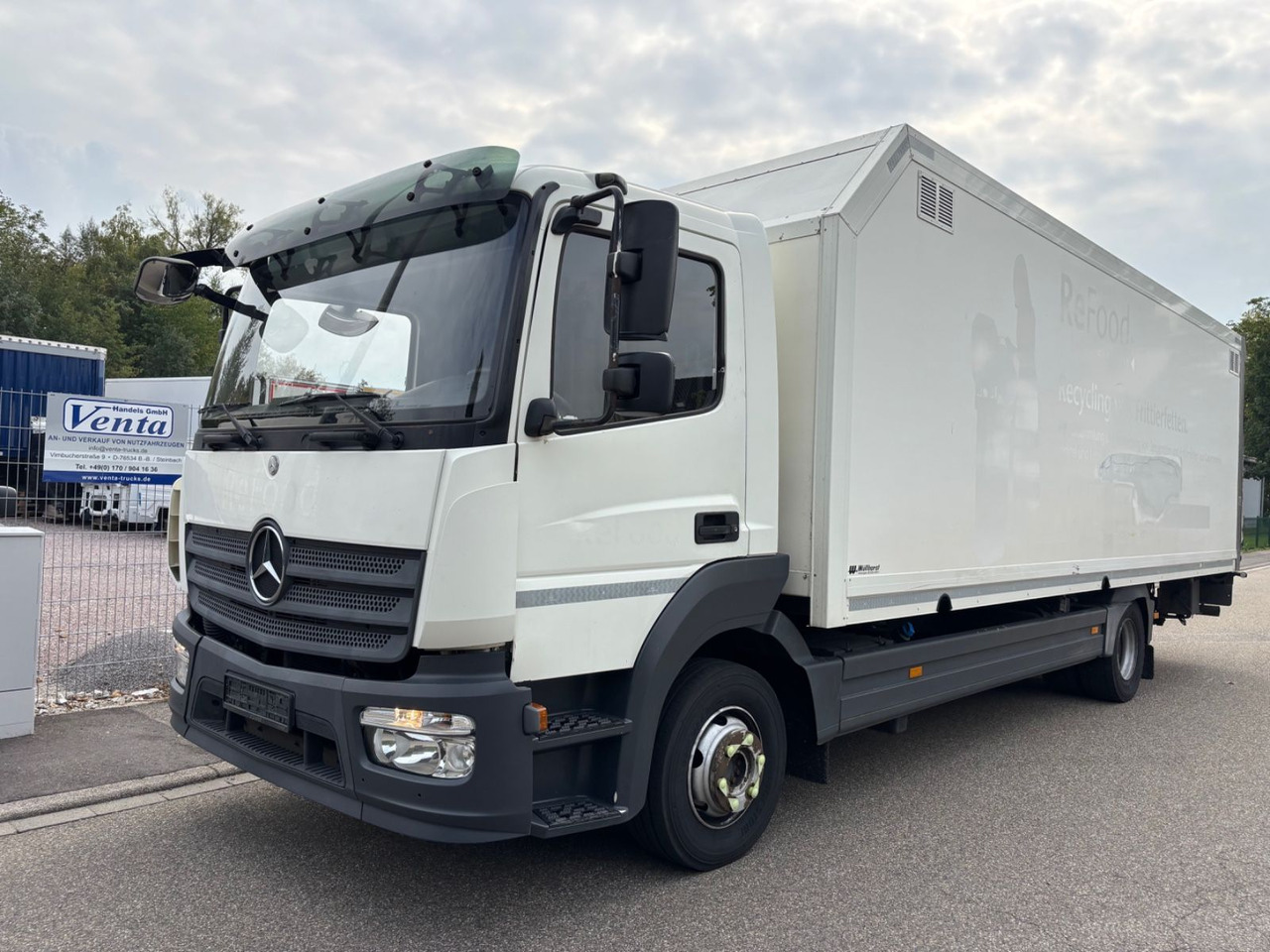Mercedes-Benz Atego III 1223L, Euro-6, Klima, LBW - Dobozos felépítményű teherautó: 1 kép. Mercedes-Benz Atego III 1223L, Euro-6, Klima, LBW - Dobozos felépítményű teherautó: 1 kép.
