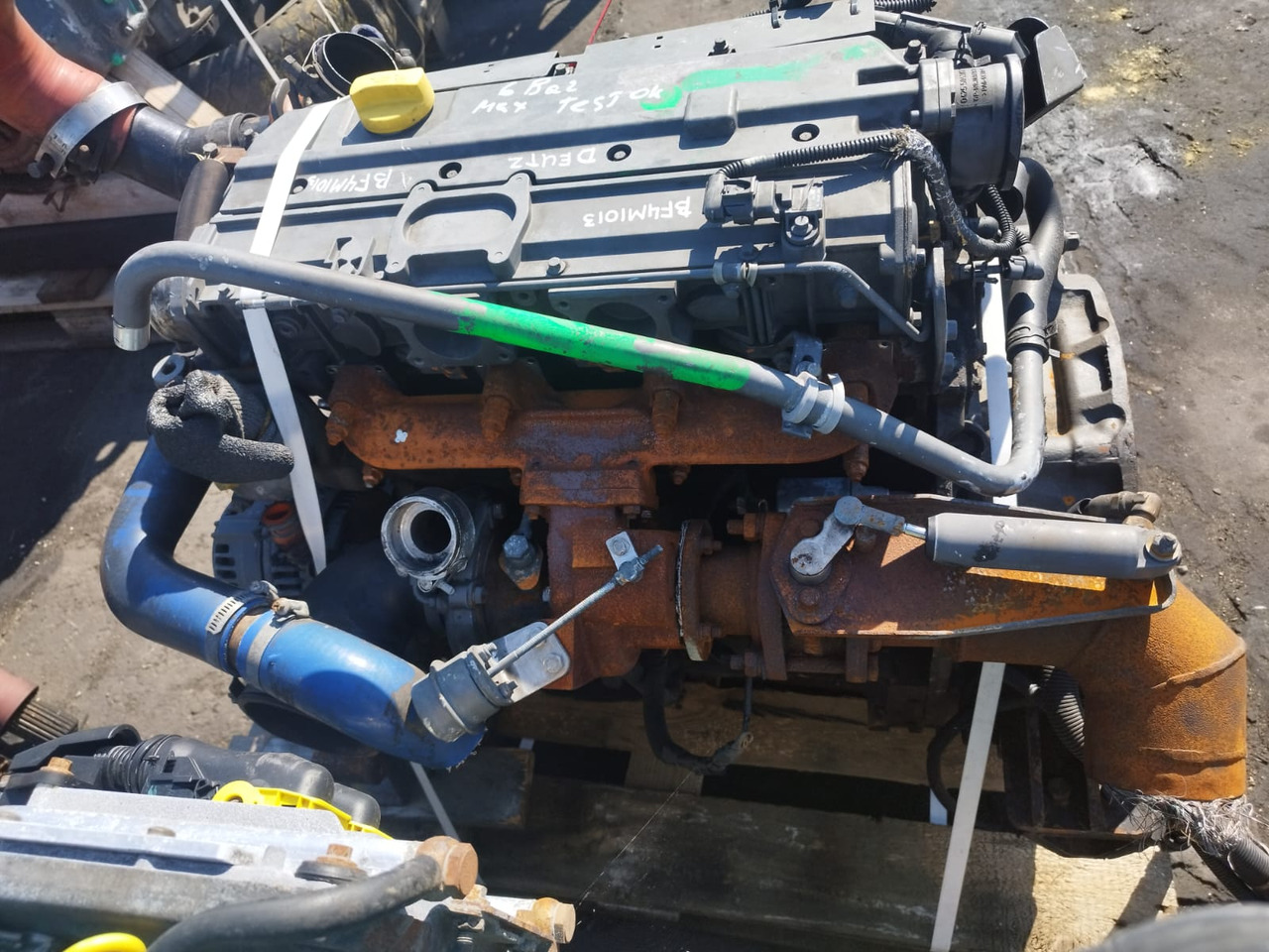 Deutz BF4M1013 Deutz - Motor - Teherautó: 1 kép. Deutz BF4M1013 Deutz - Motor - Teherautó: 1 kép.