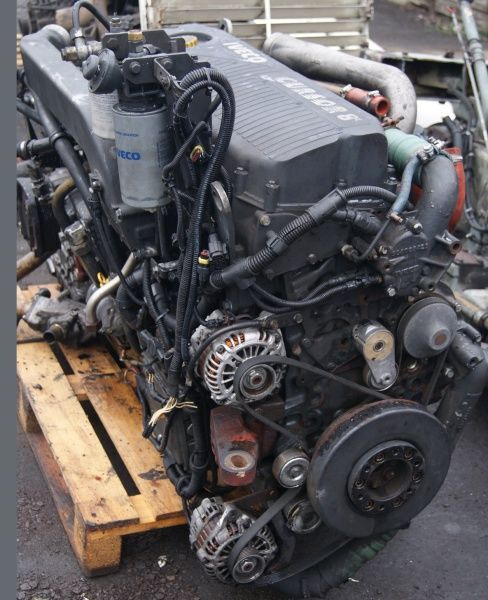 IVECO Cursor 8 IVECO - Motor - Busz: 2 kép. IVECO Cursor 8 IVECO - Motor - Busz: 2 kép.