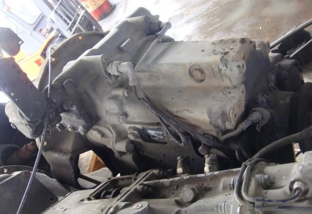 Mercedes-Benz G4.65-6.90 1620 - Sebességváltó - Teherautó: 2 kép. Mercedes-Benz G4.65-6.90 1620 - Sebességváltó - Teherautó: 2 kép.