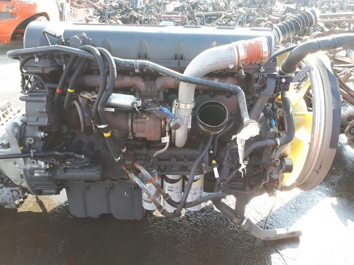 Renault DXI13 480 EURO 5 EEV truck - Motor - Teherautó: 3 kép. Renault DXI13 480 EURO 5 EEV truck - Motor - Teherautó: 3 kép.