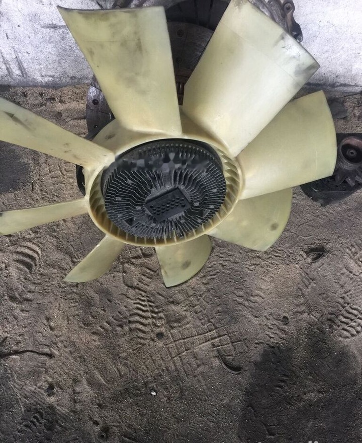 Volvo FL10 - Ventilátor - Teherautó: 1 kép. Volvo FL10 - Ventilátor - Teherautó: 1 kép.