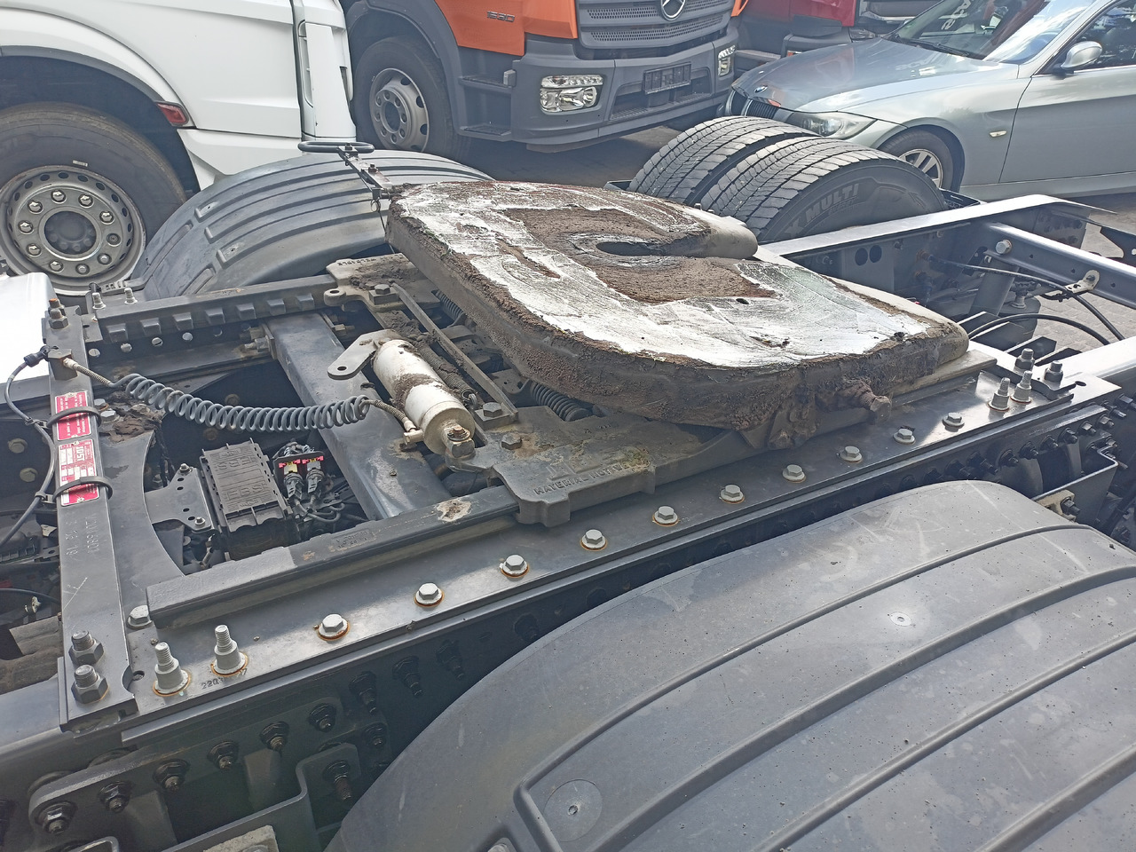 Nyergesvontató Renault Gama T 480: 7 kép.