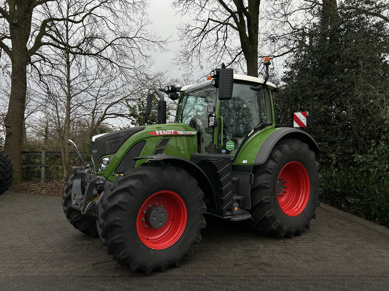 FENDT 724 Vario Gen6 ProfiPlus setting 2 - Traktor: 1 kép. FENDT 724 Vario Gen6 ProfiPlus setting 2 - Traktor: 1 kép.