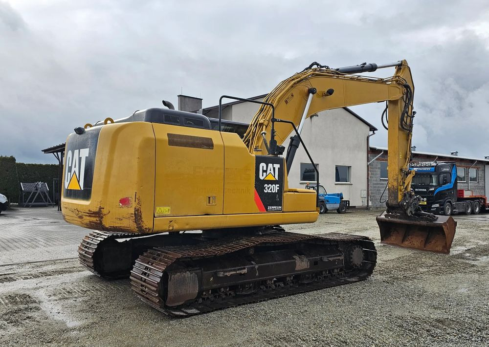 Caterpillar 320 FL, 2017 ROK, 8500 MTH - Lánctalpas kotró: 5 kép. Caterpillar 320 FL, 2017 ROK, 8500 MTH - Lánctalpas kotró: 5 kép.