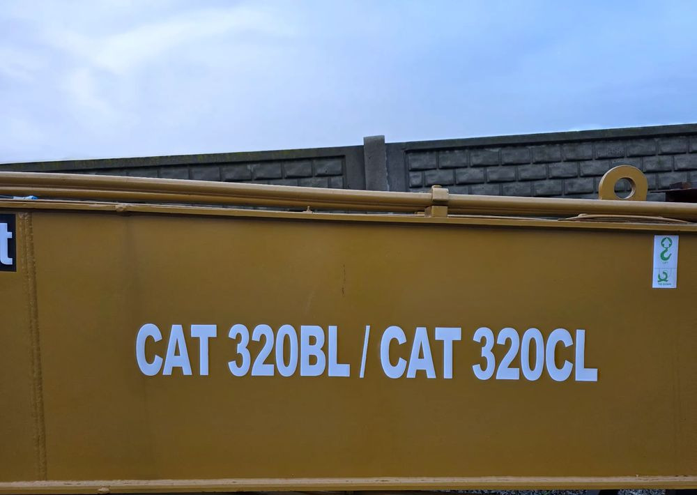 Caterpillar CAT nowe ramię, ramiona LONG REACH 16M - Lánctalpas kotró: 3 kép. Caterpillar CAT nowe ramię, ramiona LONG REACH 16M - Lánctalpas kotró: 3 kép.